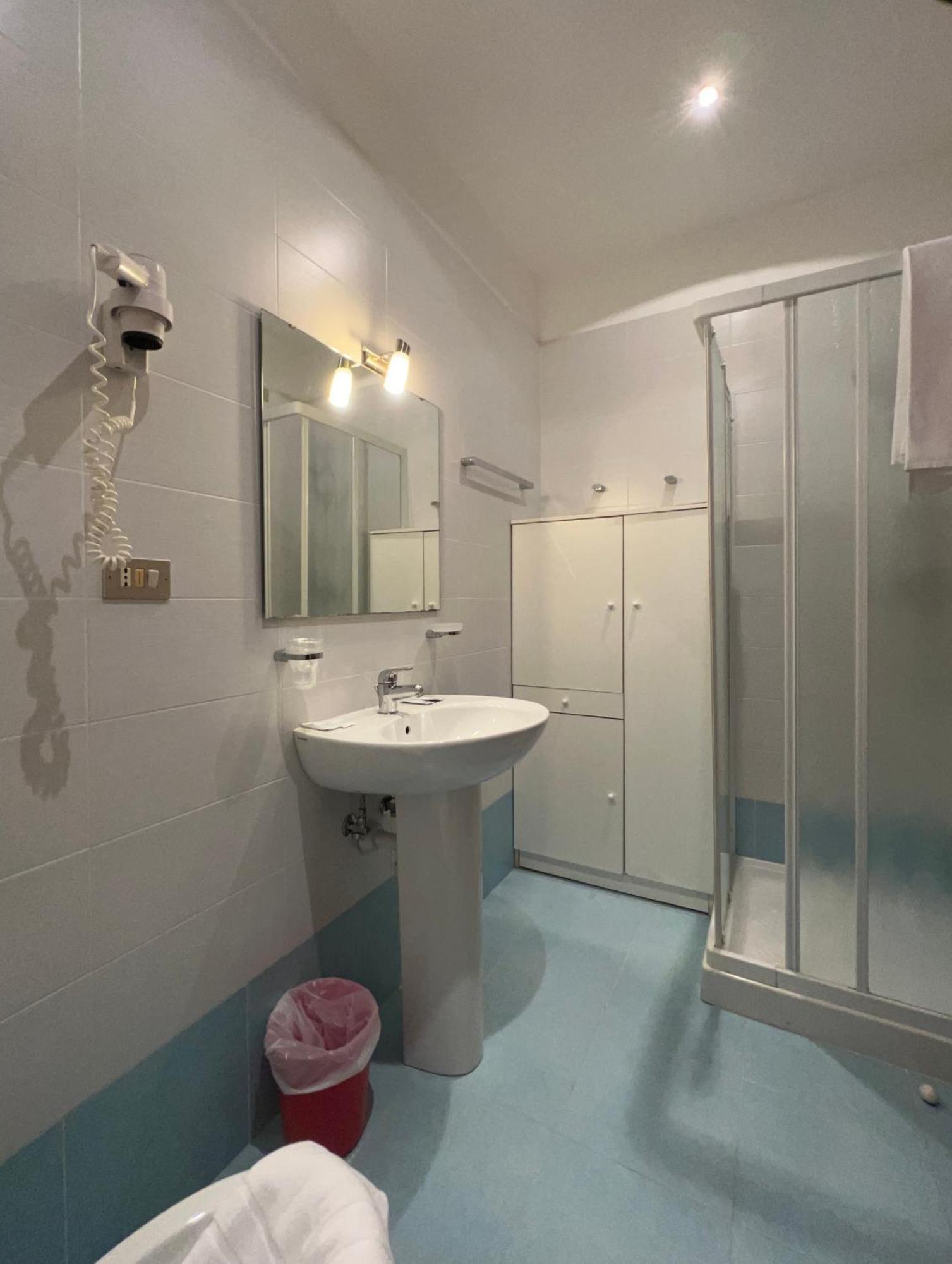 Hotel Myriam Λινιάνο Σαμπιαντόρο Εξωτερικό φωτογραφία