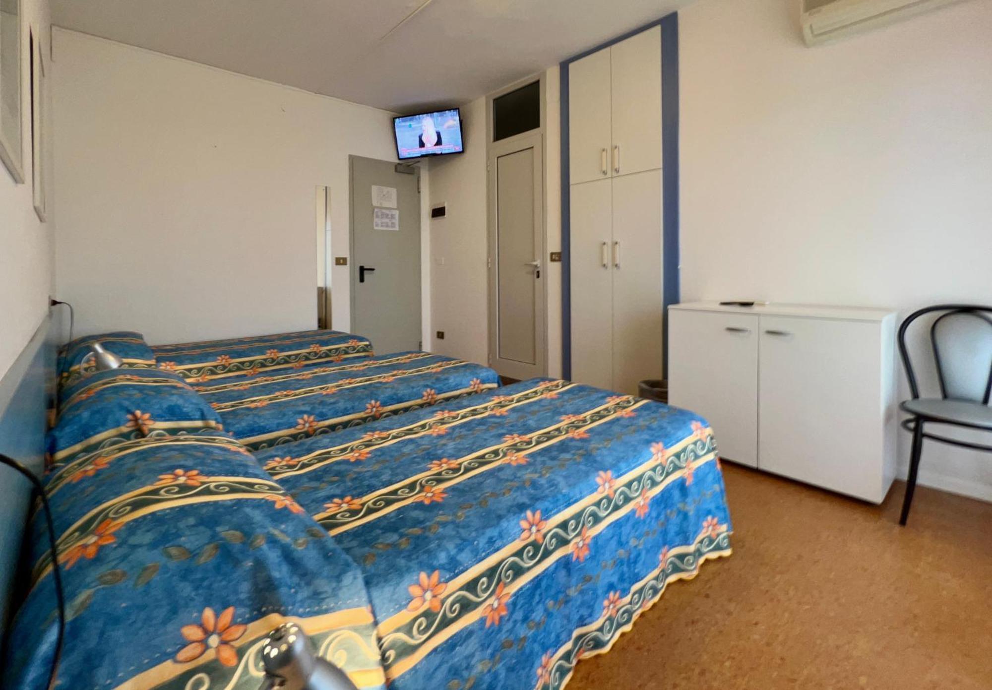 Hotel Myriam Λινιάνο Σαμπιαντόρο Εξωτερικό φωτογραφία